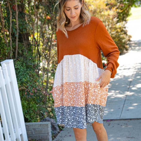 RUST AND FLORAL TIERED BABYDOLL POCKETED DRESS - Picture 3 of 7